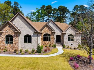 607 W Lake Circle, Martinez, GA 30907