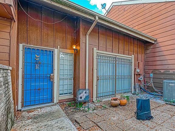5th image of 12670 Newbrook Dr