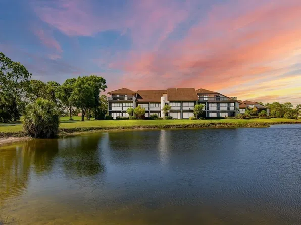 3200 Twin Lakes Ter APT 202, Fort Pierce, FL 34951