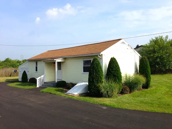 743-749 Nazareth Pike - 747 Nazareth Pike, 747 Nazareth Pike, Nazareth, PA 18064