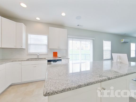 5th image of 2920 Cherry Point Ln