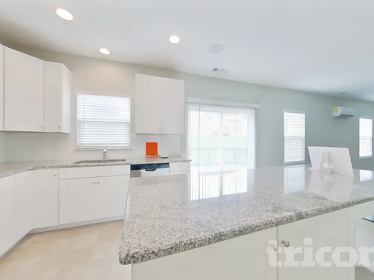 2920 Cherry Point Ln — Photo 5