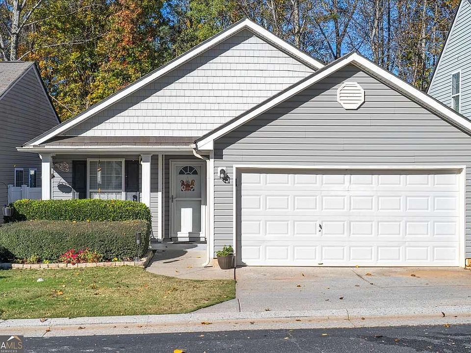 1st image of 111 Topaz Dr