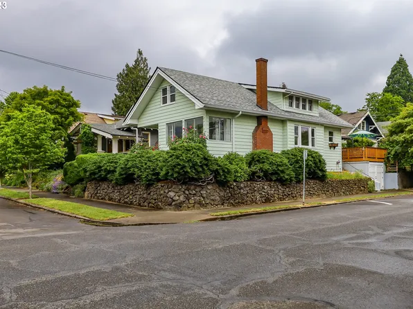2038 SE 47th Ave, Portland, OR 97215