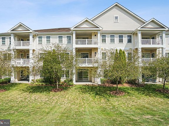 2nd image of 15241 Royal Crest Dr APT 103