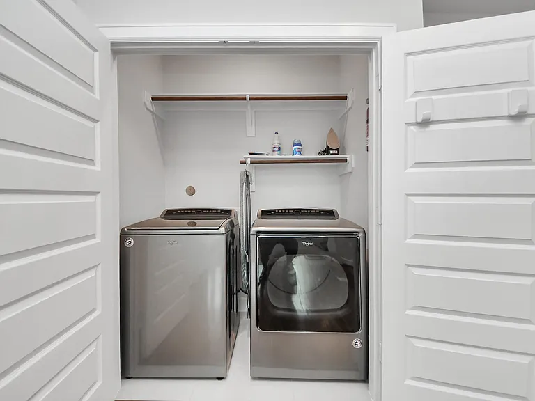 651 Press St — Photo 11