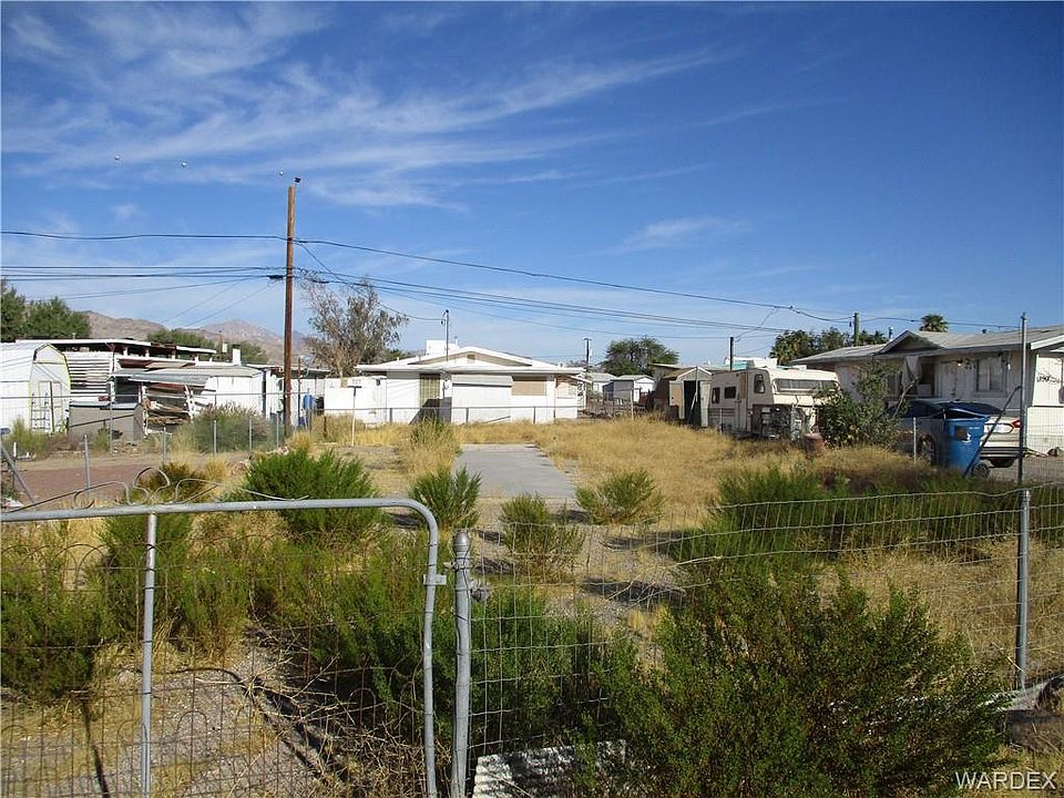 1st image of 1903 Coral Isle Dr