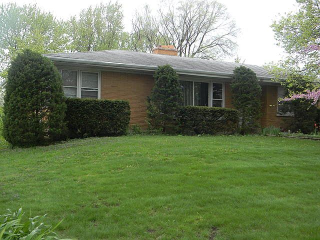 1st image of 23W622 Ardmore Ave