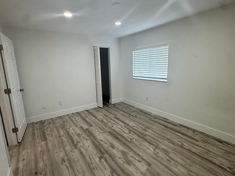 3610 N 56th Ave #226 — Photo 7
