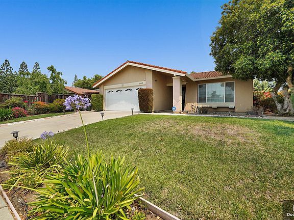 3rd image of 2908 Woods Ct