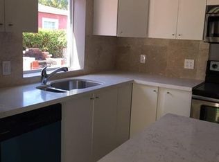 18076 NE 19th Ave, North Miami Beach, FL 33162