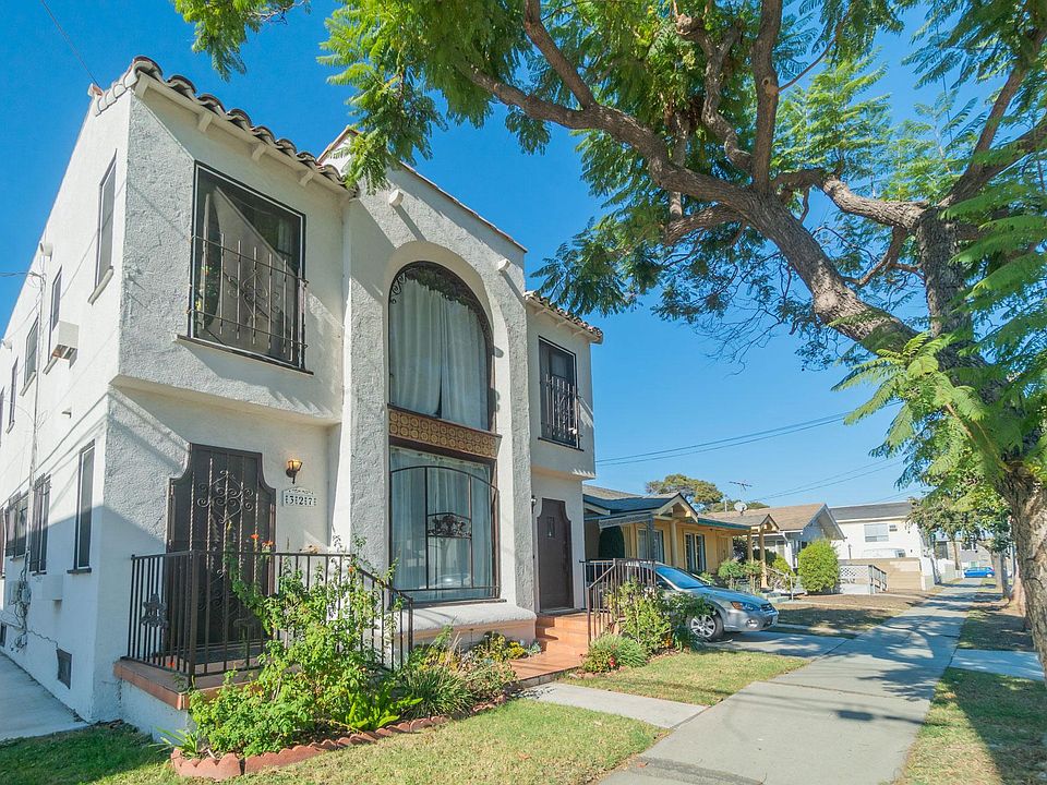 1st image of 327 Cerritos Ave #327