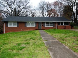 2409 Ardmore Mnr, Winston Salem, NC 27103