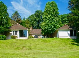 761 Fern Hollow Rd, Sewickley, PA 15143