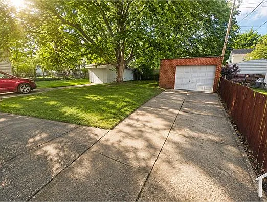 21751 Priday Ave — Photo 12