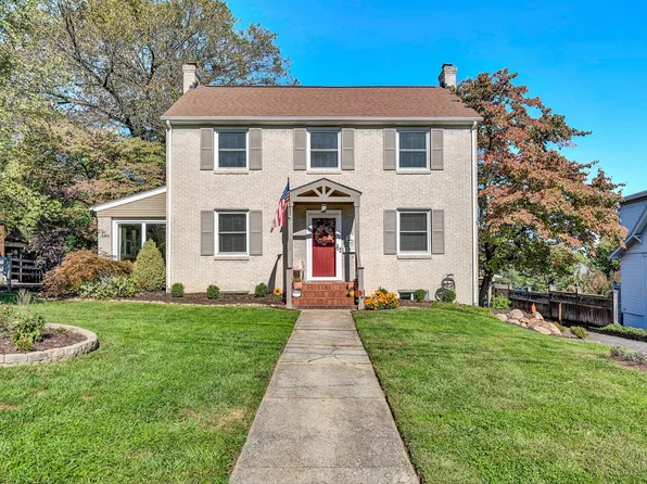 2527 Montgomery Ave SW, Roanoke, VA 24015