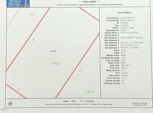 500 E Harnett St, Benson, NC 27504