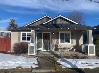 61052 Larkspur Loop, Bend, OR 97702