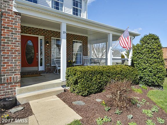2nd image of 19 Warwick Way
