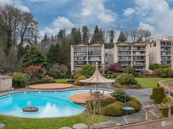 8001 Sand Point Way NE #C33, Seattle, WA 98115
