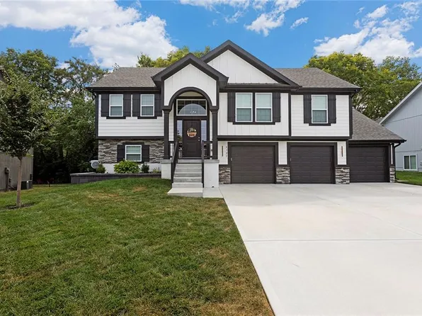 6125 NE 118th St, Kansas City, MO 64156