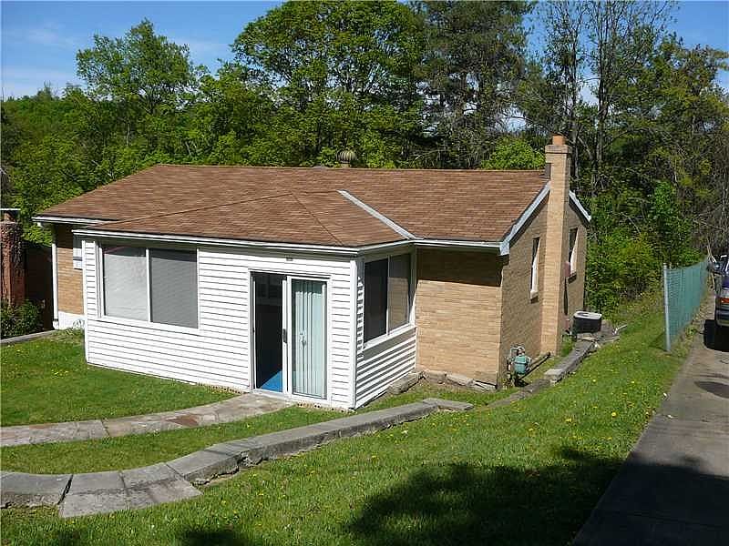 1st image of 1669 E Dunluce Dr