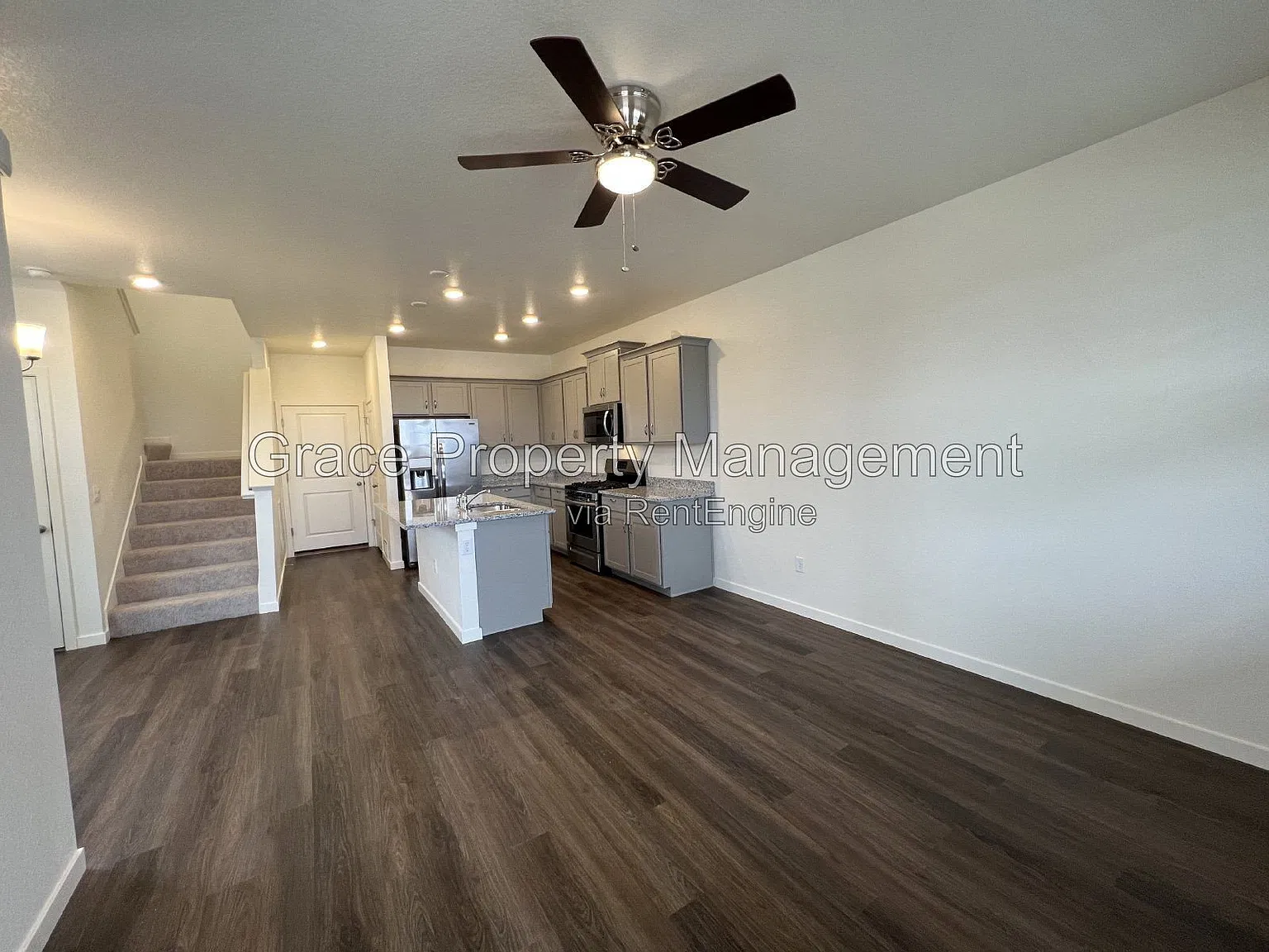 3 bed, 2.5 bath, 1500 sqft, $2,800 — Photo 4