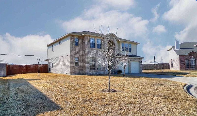 1st image of 2312 Pontiac Dr