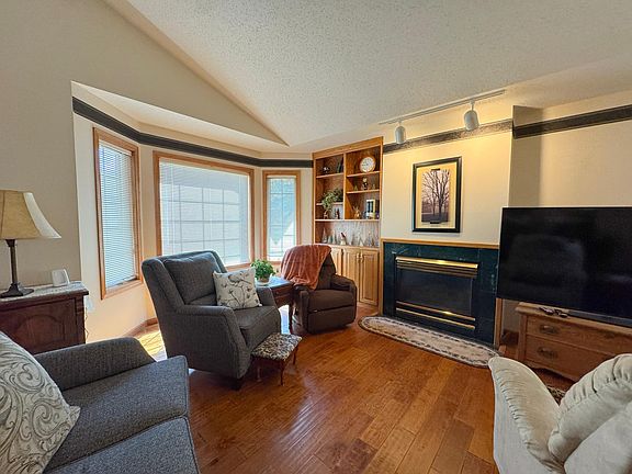 3rd image of 2206 Arrowwood Ct