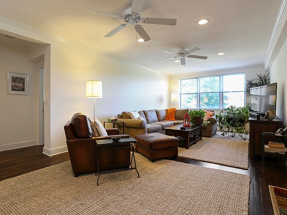 4th image of 5 Putnam Hl APT 4J