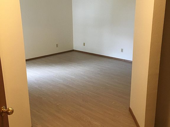 5th image of 8401 5th Ave NE APT 402