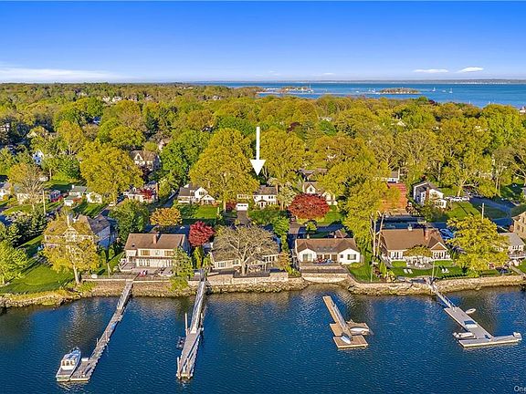 2nd image of 575 Shore Acres Dr