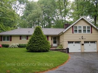 317 W Stevens Ave, Wyckoff, NJ 07481