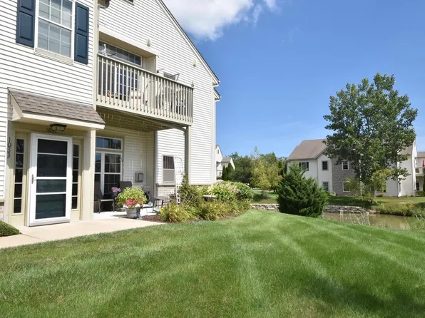 1033 Hastings COURT #202, Mount Pleasant, WI 53406