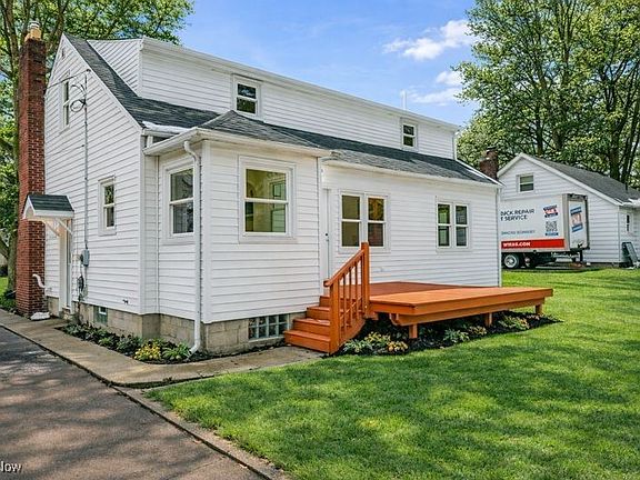 3rd image of 154 N Doan Ave