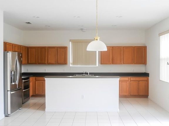 3rd image of 2726 Portchester Ct