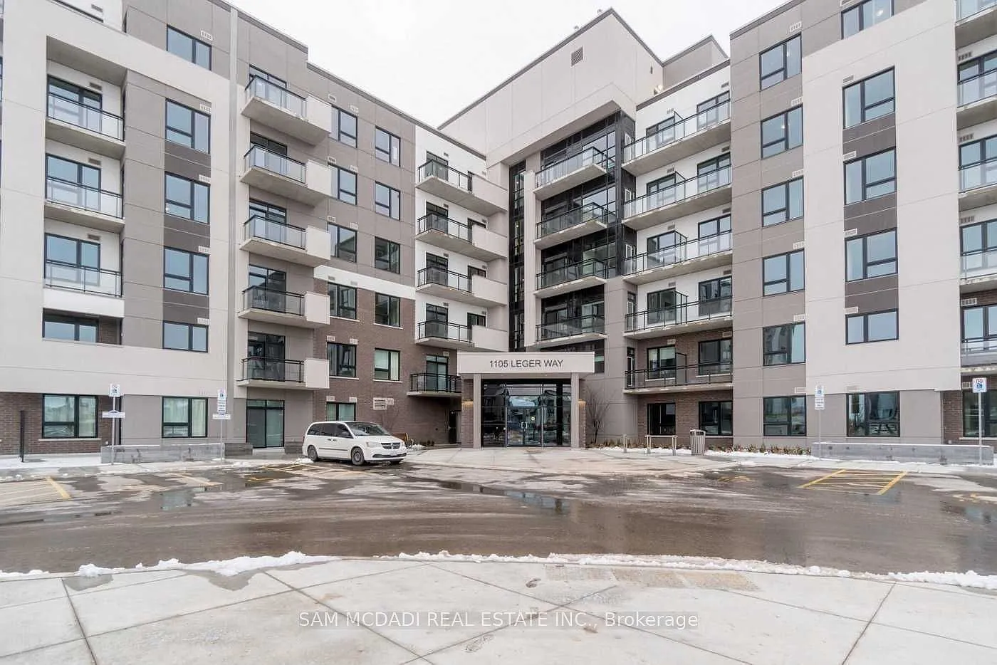 2 bed, $2,250 — Photo 1