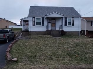 16 S Oak St, Fairchance, PA 15436