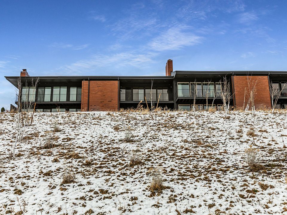 1st image of 1987 Mapleview Dr