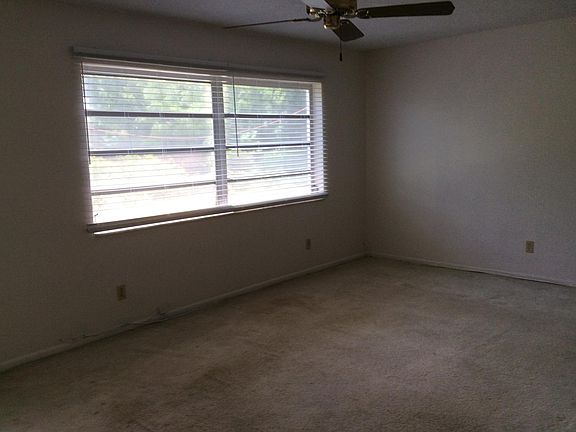 4th image of 7020 NW 16th St