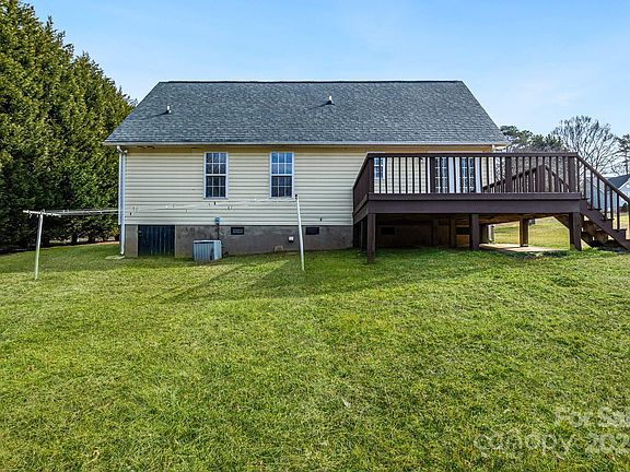 5th image of 158 Angel Oaks Dr
