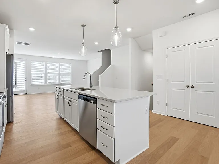 3016 Rexton Ln — Photo 20