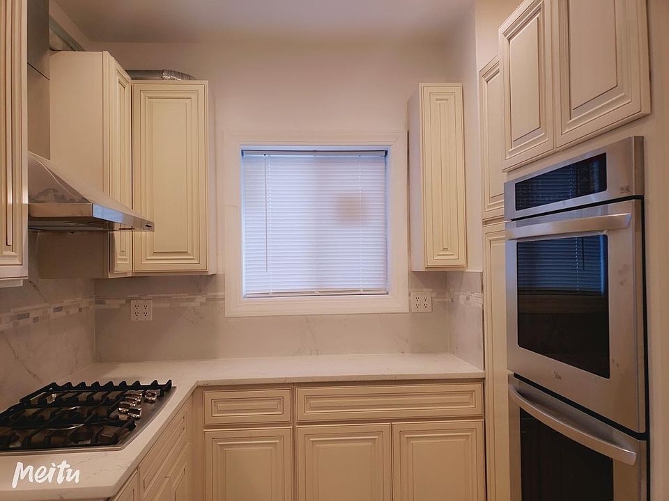 1st image of 4525 220th Pl #1F