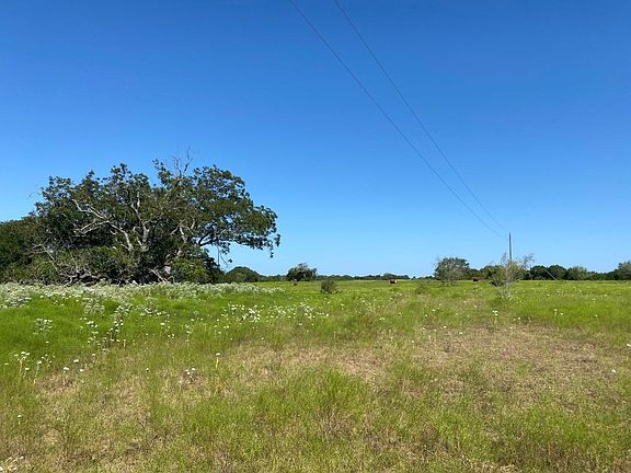 3rd image of 820 County Road 336