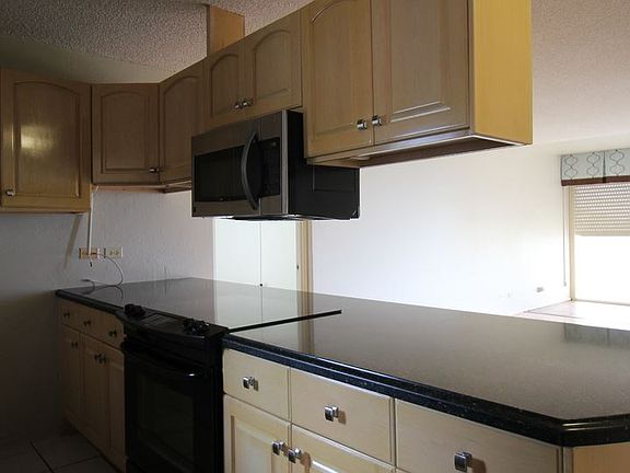 5th image of 98-715 Iho Pl APT 803