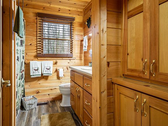 5th image of 45 Newport Dr #2307