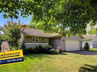 1331 Bridle Path Ln, Woodbury, MN 55125