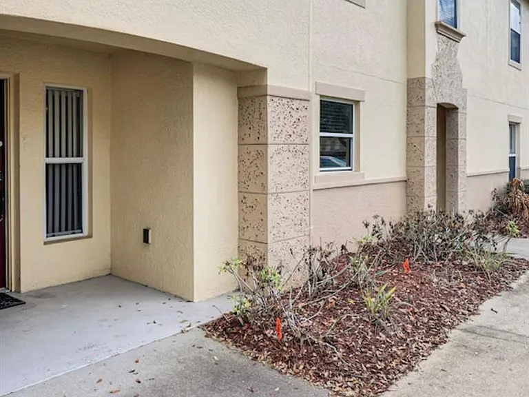 2704 Club Cortile Cir — Photo 2