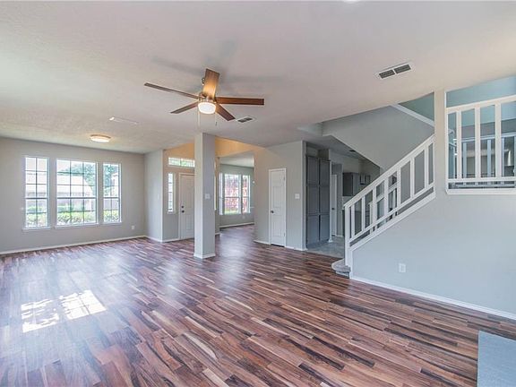 5th image of 3116 Forest Creek Dr