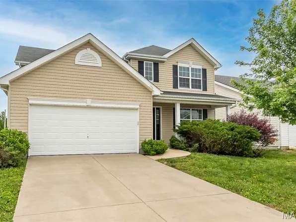 2781 Cedar Grove Dr, Belleville, IL 62221